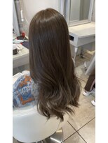 ザック ヴィ(ZACC  vie)&nbsp;ブリーチなしで作る艶感バニラグレージュ