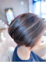 フワフワ ヘアーサロン(fuwafuwa hair salon) 【白髪ぼかしカラー】12トーン　アーバングレー　ショートボブ