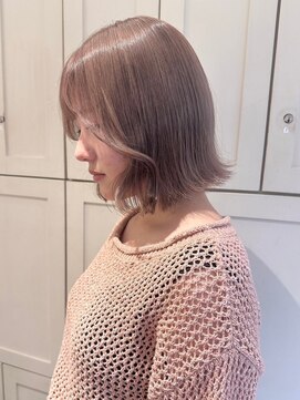 ベレーザ 渋谷(BELEZA) 8840ミルクティーアッシュハイトーンカラー韓国切りっぱなしボブ