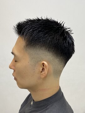 アルターシェリー(aL-ter che'rie) フェードカット