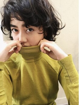 ウム(Umu)の写真/無造作パーマでワンランク上のお洒落を楽しめる♪自宅でもセットしやすい再現性の高いナチュラルスタイル。