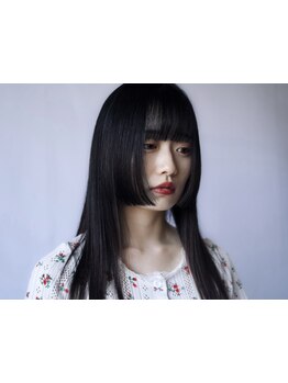 【髪質改善】話題のヘアケア《アマトラトリートメント》を導入。心地よいひと時をお過ごしください―。