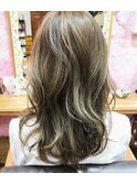 白髪ぼかし/ハイライト/ダブルカラー/ケアブリーチ/メッシュe