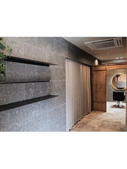 【福岡天神/長崎浜町で大人気サロン】周りの目を気にせず、ゆったりとした時間をお過ごしください！