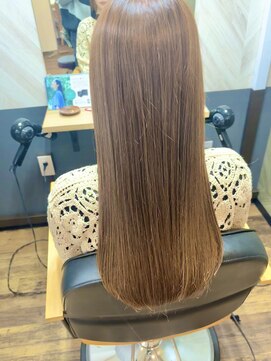 明るめベージュカラー