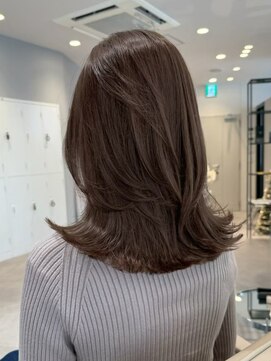 ボンドストーリーノヴァ(Bond Story nova) レイヤーカット/ミディアム/ワンカール/20代/さ30代