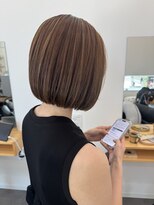デーノ(de’no)&nbsp;パツっとボブのベージュ系控えめハイライトカラー