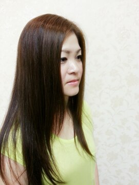 フェリシータ 緑地公園店(felicita) クラシカルなサラツヤロングストレート