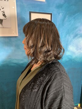 アスイン(asuin) アーモンドカラー