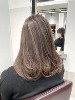 ジゼル 博多筑紫口店(GiseL)&nbsp;暖色ブラウン【博多駅筑紫口】@halu_the_world