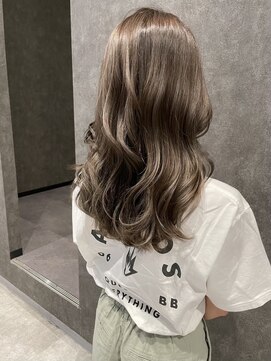 アンダーバーホワイト 南海難波店(_WHITE) ハイライトベージュ