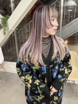 イェッカ パビル(YECCA pabil) 淡いピンクのアンブレラカラー♪(ブリーチ2回)姫カットウルフ