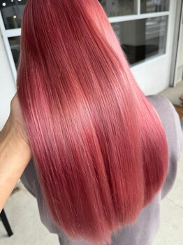 ヘアアンドライフスタイル ソーホー(hair and lifestyle SOHO)の写真/豊富なカラー剤の中からあなたに一番似合う髪色をご提案！今までにない透明感と艶を実現◎