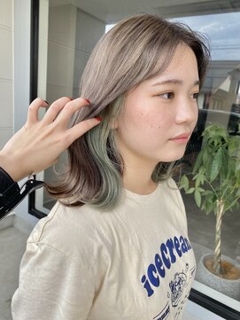 ナンバー 竪町(number+) 20代30代大人可愛い艶感ライムグリーンイヤリングカラー