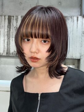 ノイ(noi) 顔周りレイヤーカットくびれヘアミルクティーベージュカラー