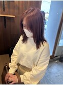 大人可愛いピンクブラウン×ミディアムレイヤーカット