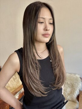 マッシュ チャヤマチ(MASHU chayamachi) レイヤーカット/グラデーション/ベージュカラー/大阪梅田