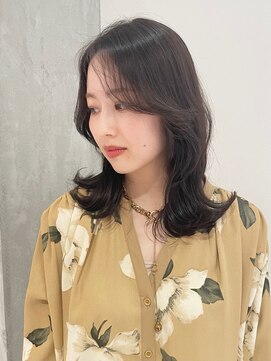 ヨーク(YOKE) 【 YOKE 】ミディアムレイヤーくびれ大人ロブ