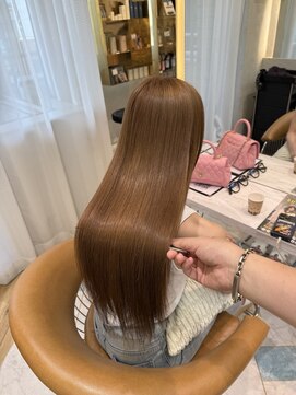 ロンドプランタン 恵比寿(Lond Printemps) 〇へーゼルグレージュ アッシュブロンド チャコールグレー