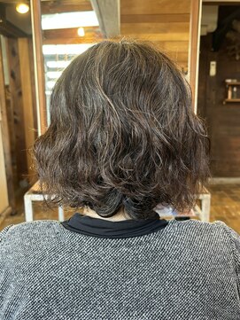 テントヘアー(tent hair) レディースパーマ