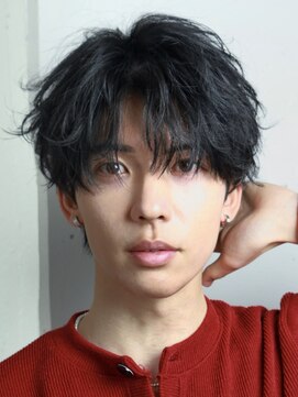 クロトヴィラ 天神大名(KUROT villa) 緩めルーズシャドウパーマ