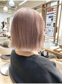 ピンクベージュ　タッセルボブ