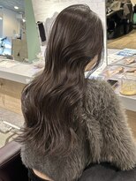 リエル 札幌大通(Lielle)&nbsp;10代20代30代似合わせレイヤー/顔周りカット/グレージュ