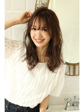 ブリーチ ラボ エーアイ 原宿店(BLEACH LABO Ai) 20代30代40代50代 色っぽふんわりロングの重軽ウェーブヘア♪