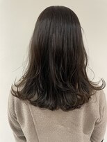 ユーフォリア 青山(Euphoria)&nbsp;【Euphoria】セミディでレイヤースタイル、透けるグレージュ