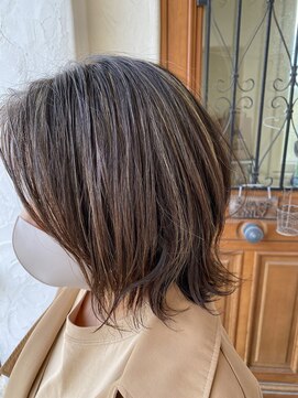 パディントン(Paddington) 細めハイライト☆外国人風ボブルフ☆