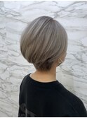 ホワイトグレーアッシュ