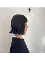 エバーグリーン(evergreen)&nbsp;【エバーグリーン】重めな顎ラインボブ【中島】