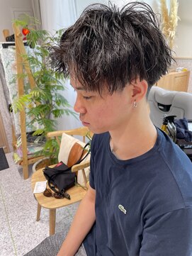 ゼストソエル(ZEST soell) わ10秒スタイリング◎波巻きパーマ