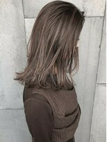 ルモア(RUMOR) Rumor×ハイライトカラー【大人のピンクグレージュ】