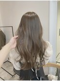 ヘーゼルベージュ