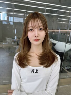 コア 銀座(COA) 黒髪/グレーベージュ/レイヤーロング/前髪パーマ/前髪カット銀座