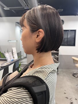 ドッグスター(dog star) ショートボブ切りっぱなし髪質改善透明感カラー 登戸/向ヶ丘遊園