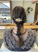 編み下ろしヘアアレンジ
