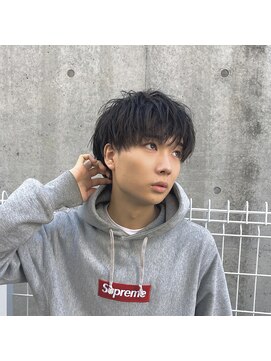 ボンドストーリーホワイト(BondStory White) 無造作マッシュ