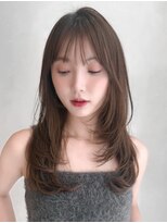 アグノス 青山(Agnos) オリーブグレークラゲヘアーモテ髪小顔艶感レイヤーカット
