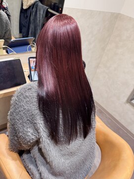 ルシティ(Le City) Red × Black gradation 【ブリーチ/ダブルカラー/髪質改善】