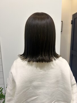 ビオトープアトラ(Bio-Top atora) 外ハネボブ/オリーブカラー/艶髪