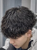 オーバル ジングウマエ(OVARL jingumae)&nbsp;縦落ちツイストスパイラルラウンドマッシュ