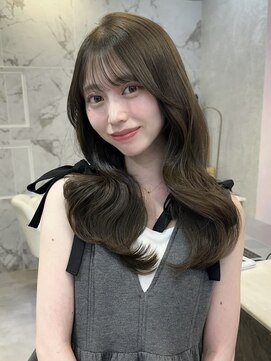 リン 原宿(RiN.) レイヤーカット顔周りカットヨシンモリフレンチバンググレージュ