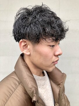 ヘアー アイス ルーチェ(HAIR ICI LUCE) スパイラルパーマ 刈り上げ マッシュ 無造作パーマ 担当 井上