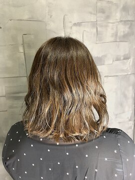 ヘアサロンエム 大宮東口(HAIR SALON M) デザインカラー/厚めバング/ローライト/スリークボブ