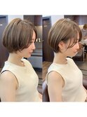 【アフロート 】フェミニンな耳掛けショート