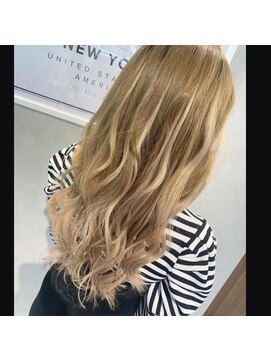 レヴェリー(REVERIE) #プルエクステ#ハイトーン#メッシュ