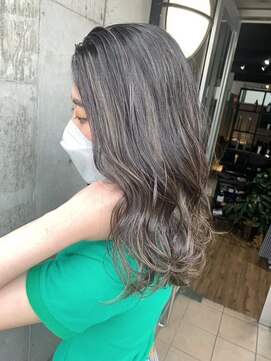 アルカナ 明治神宮前原宿(ARCANA) ニュアンスハイライト