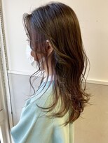 バブ バイネオリーブ(Bab by neolive)&nbsp;インナーカラー☆ミディアムスタイル